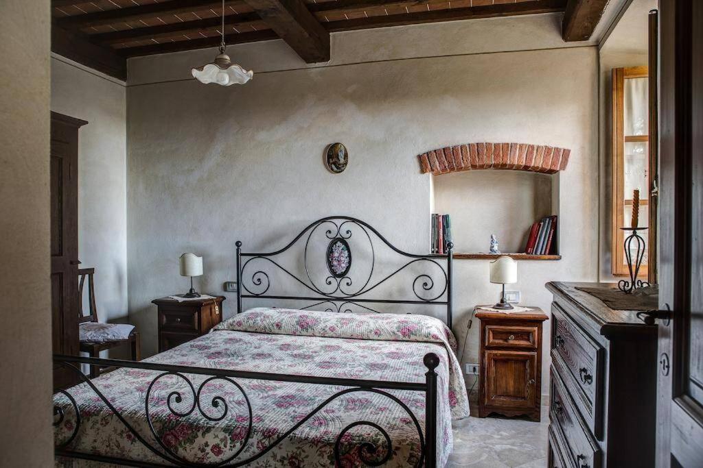 Il Pozzo Sul Colle Villa Rigomagno Eksteriør bilde